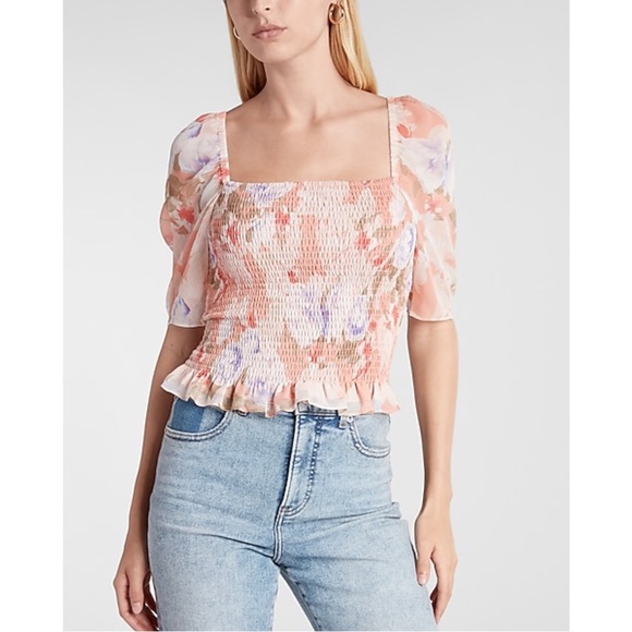 EXPRESS Floral Puff Sleeve Smocked Top - Picture 1 of 16